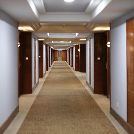 Classic Hotel Muar Bagian luar foto