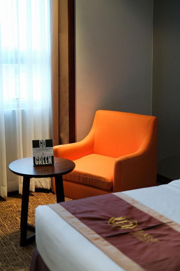 Classic Hotel Muar Bagian luar foto